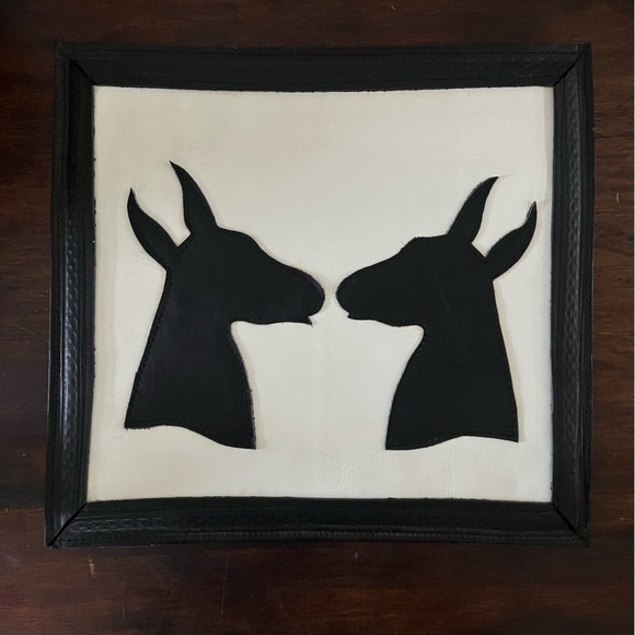 Vintage Long Hollow Leather Art Wall Hanging Picture Handmade - Picture 6 of 6